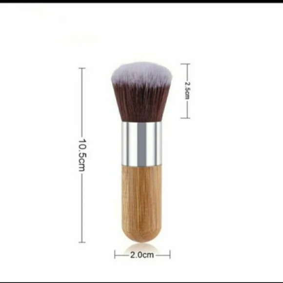 Bamboo Pro Makeup Brush Set with Bag & Free Gift - Picture 7 of 14